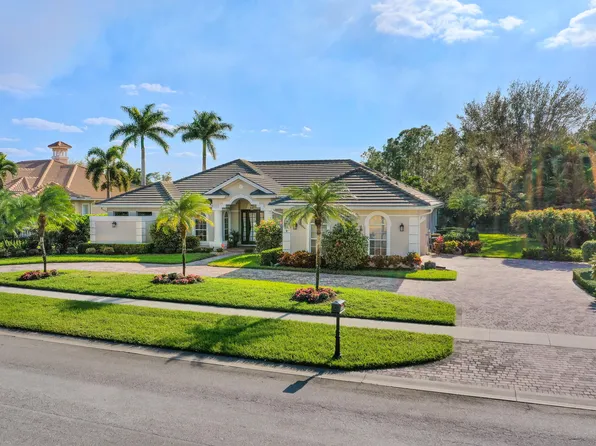 8068 Tiger Lily Dr, Naples, FL 34113