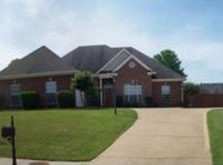104 Woodway Ct, Clinton, MS 39056
