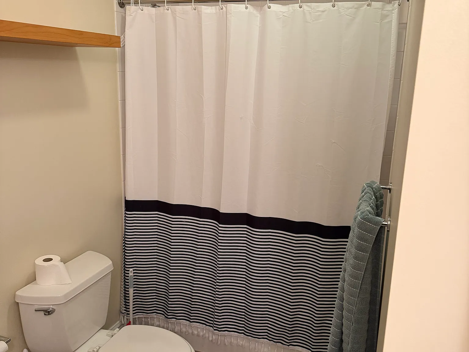 1 bed, 1653 sqft, $1,800 — Photo 4