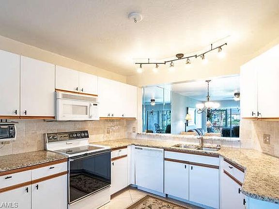 5th image of 164 Belina Dr #4-401