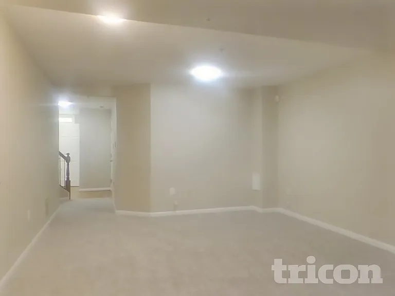 1711 Crimson Pl — Photo 4
