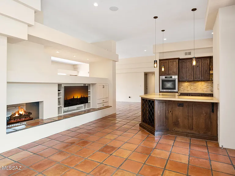 6561 N Avenida De Posada — Photo 18