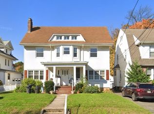 60 Hillside Rd, Elizabeth, NJ 07208