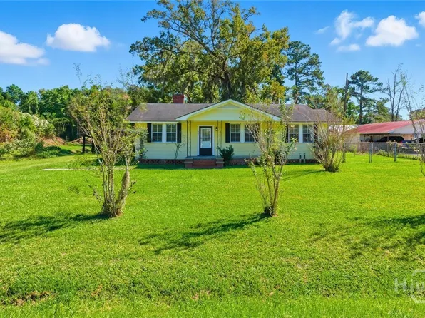 200 Oleander St, Richmond Hill, GA 31324