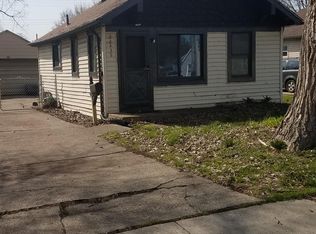 22439 Curie Ave, Warren, MI 48091