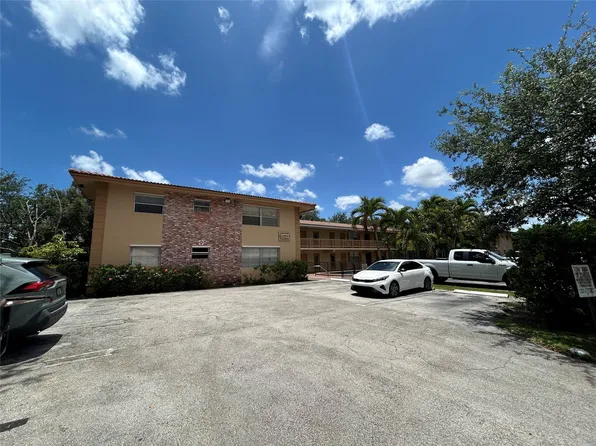 8704 NW 35Th Street #204, Coral Springs, FL 33065
