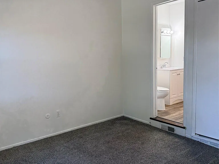 3028 Moon Lake Dr — Photo 18