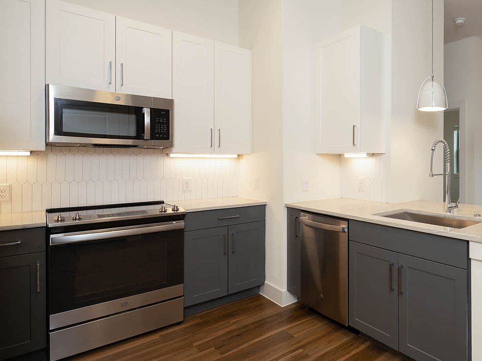 Kitchen with Stainless Steel Appliances
