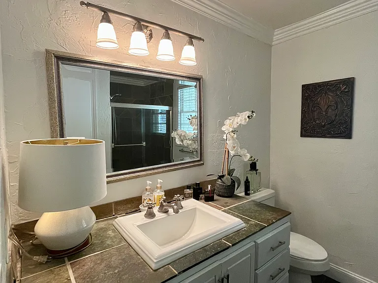Grayson Dr — Photo 6