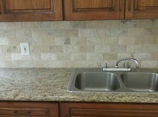 338 1/2 N 6th Ave, Upland, CA 91786