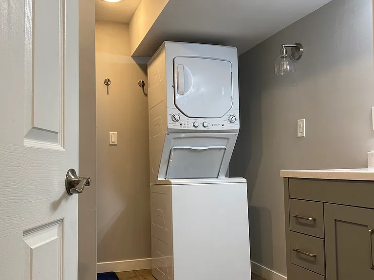 511 Water St #1 — Photo 4