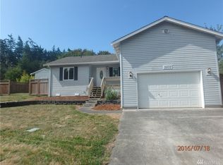 2233 Williams Rd, Oak Harbor, WA 98277