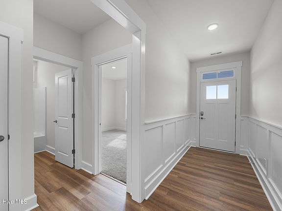5th image of 1034 Lake House Road