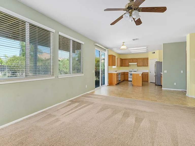 46433 Vianne Ct — Photo 9