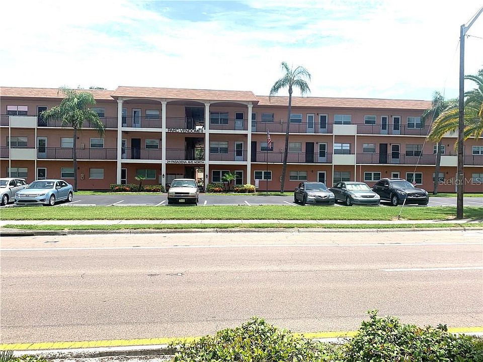 1st image of 211 Pasadena Ave N APT 204