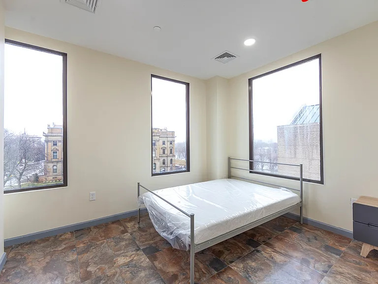 216 N River St #201 — Photo 6