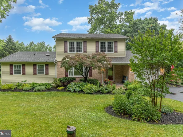 480 Big Spring Rd, New Cumberland, PA 17070
