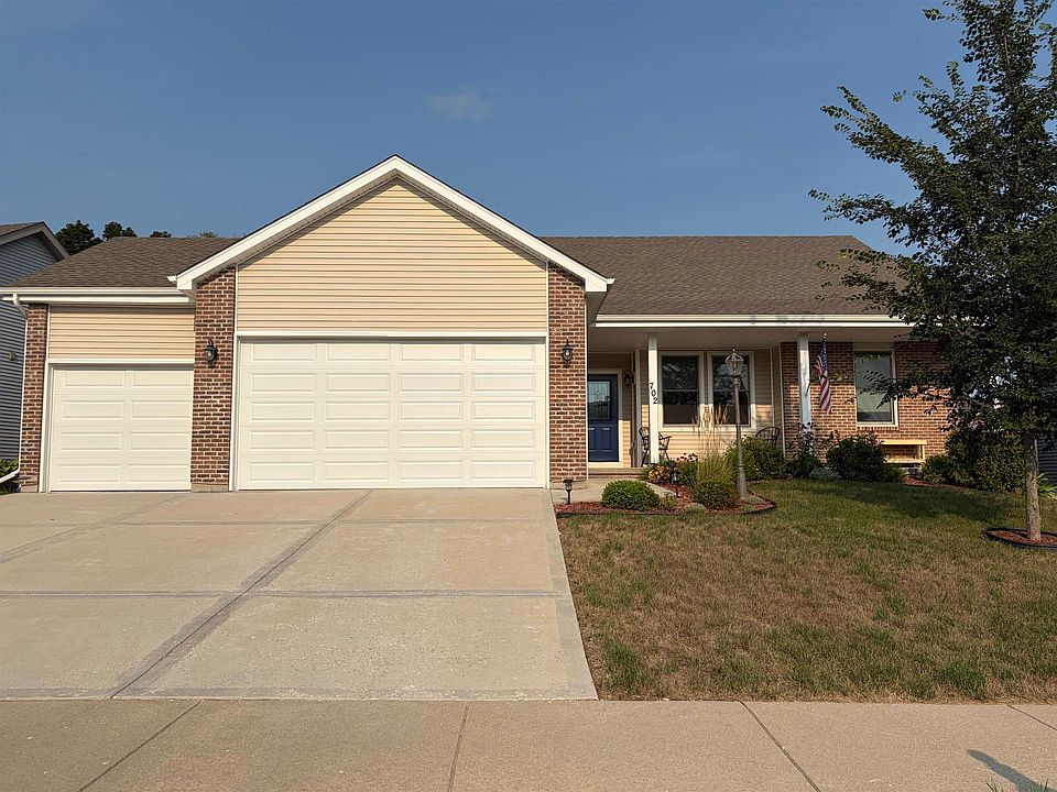 1st image of 702 Merlot Ln
