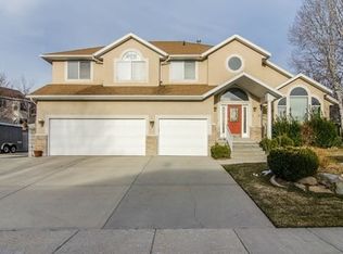 10329 S Ashley Ridge Rd, Sandy, UT 84092