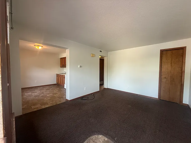 109 S Main St #5 — Photo 10