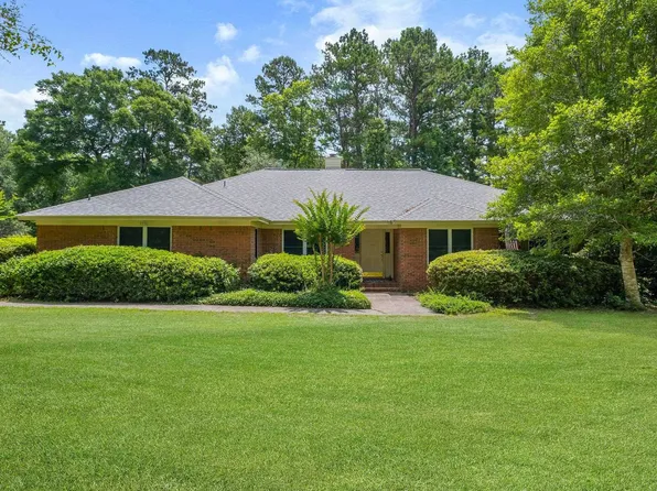 7796 McClure Dr, Tallahassee, FL 32312