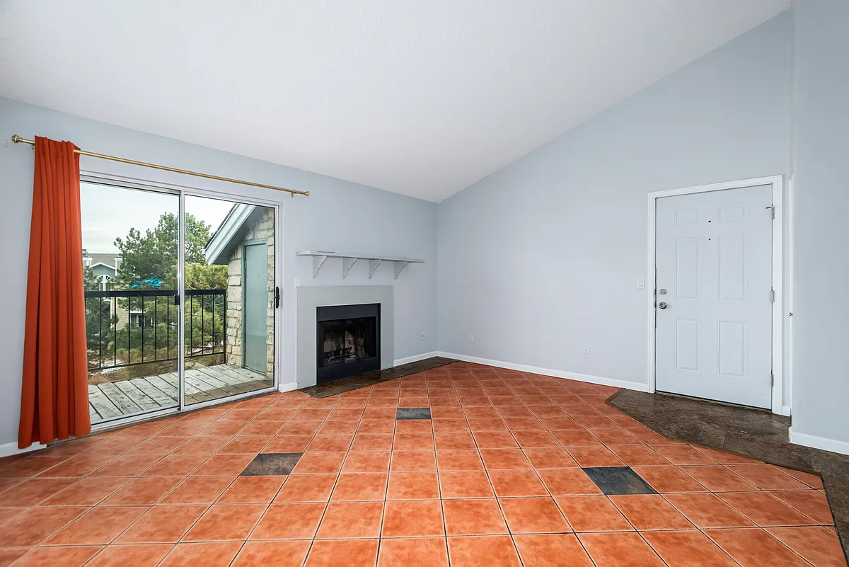 Building Photo - 8803 Colorado Blvd #304