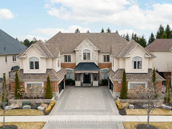 55 Burlwood Rd, Brampton, ON L6P 4E7