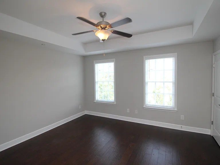 1031 Westhaven Blvd — Photo 6