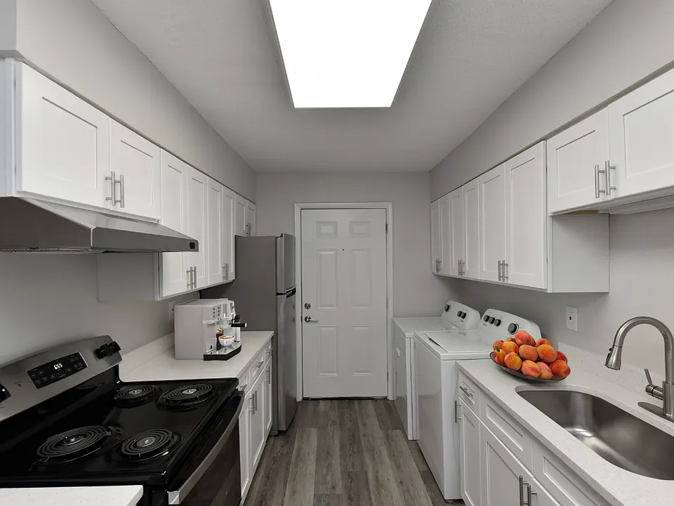 Cedarwood Apartments