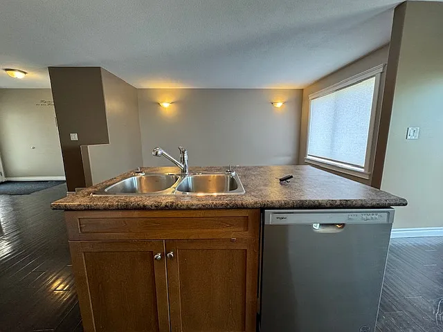 110 Meadowlark Park — Photo 9