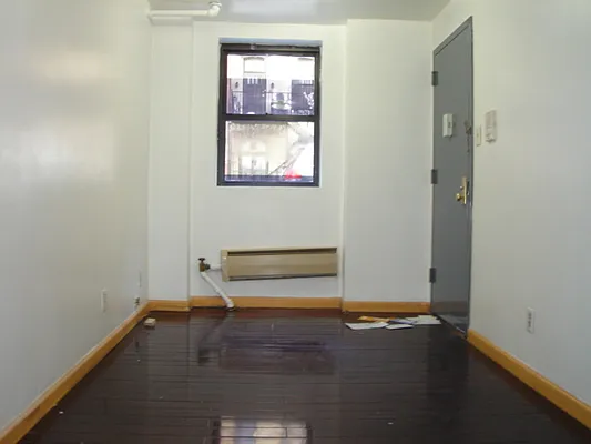 Rented by New York Real Estate Network | media 8