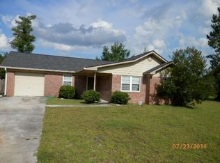 542 Jefferson Cir SE, Allenhurst, GA 31301
