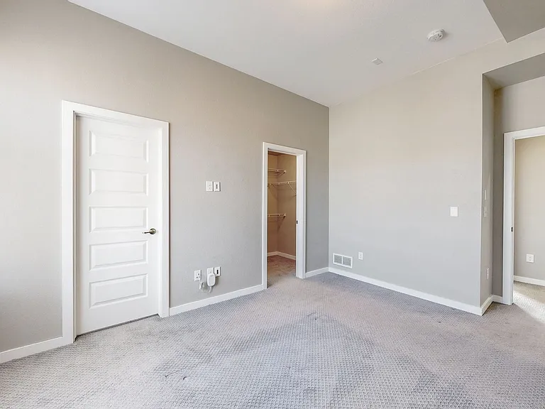 9076 E 50th Ave — Photo 25