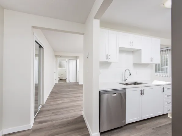 Stony Place Apartments, 5006 53rd Ave #1589085, Stony Plain, AB T7Z 1P5
