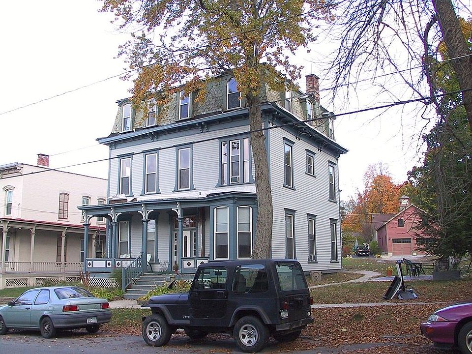 1st image of 186 Circular St