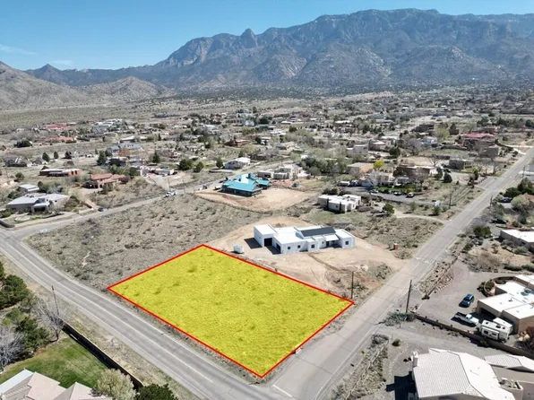 Richfield Ave NE, Albuquerque, NM 87122
