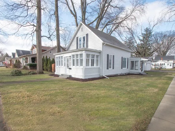 800 Lincoln St, Hobart, IN 46342