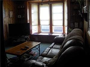 3rd image of 188 Bryant St
