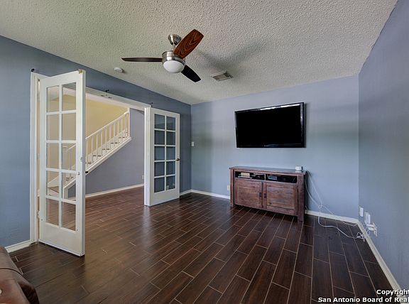 4th image of 10514 Stone Creek Pl