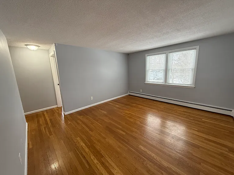 39 River St #F — Photo 4