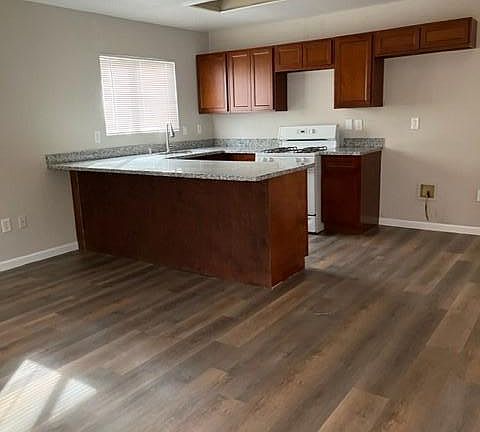 3rd image of 3910 Boyle Ct