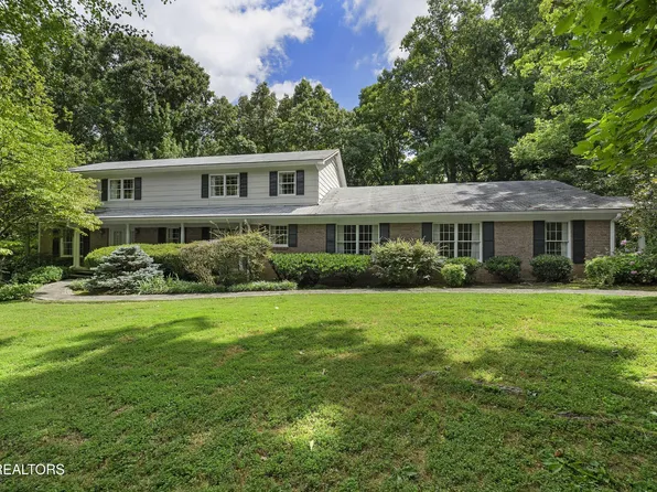 1307 Snowdon Dr, Knoxville, TN 37912