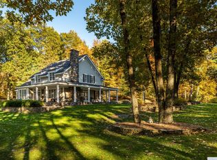 189 Schnackenberg Rd, Ghent, NY 12075