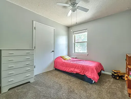 1017 Kiowa St — Photo 4