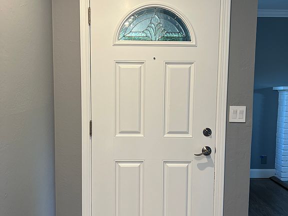 2nd image of 1492 Sierra St