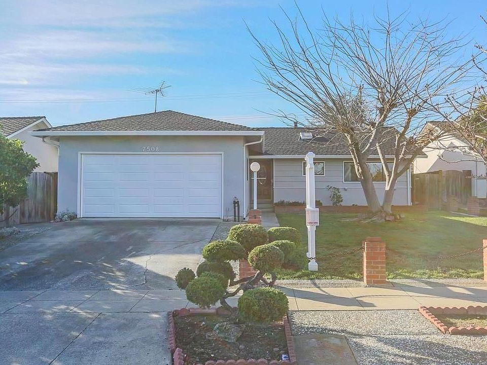 1st image of 7508 Dumas Dr