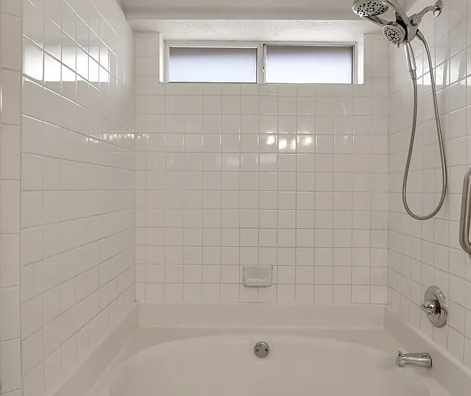 8633 Yale Ave — Photo 21