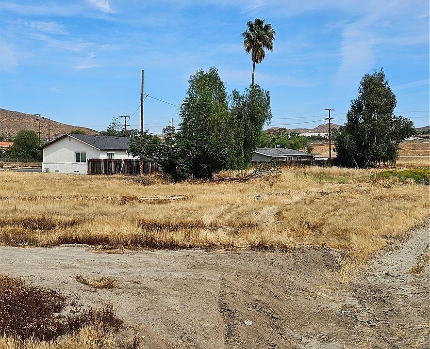 1st image of 0 Lake Park St