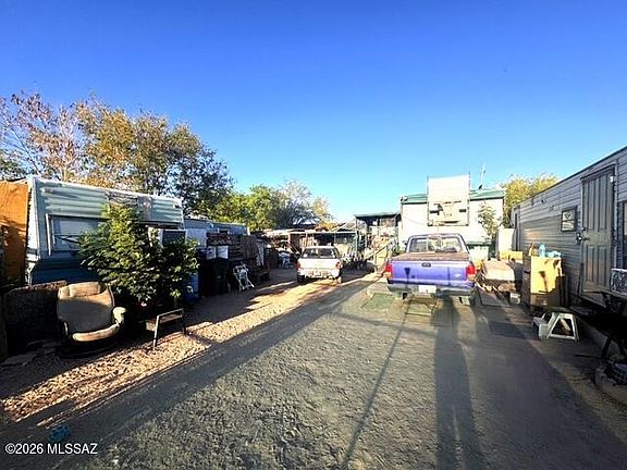 3rd image of 5617 S Masterson Ave
