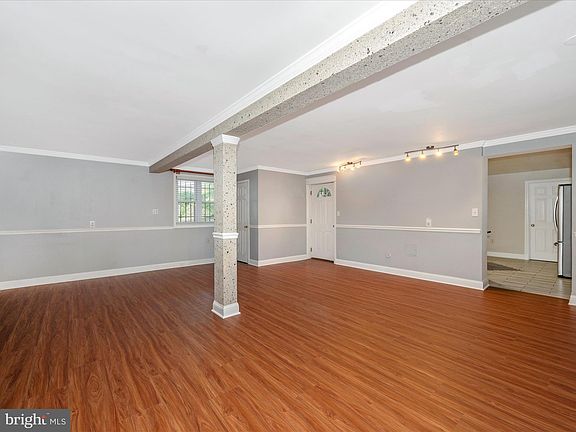 4th image of 630 Capitol Heights Blvd